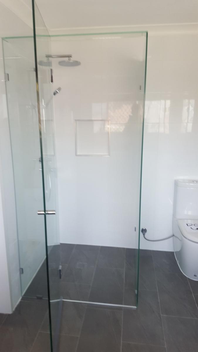 Frameless Shower Screens Clearly Glass